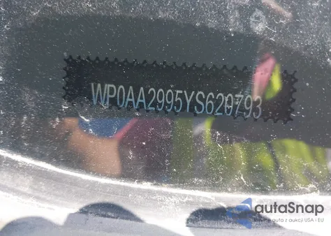 2000 Porsche 911 Carrera/Carrera 4 from USA, damaged, VIN WP0AA2995YS620793